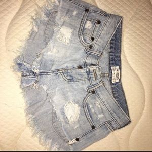 Size 22 one teaspoon shorts